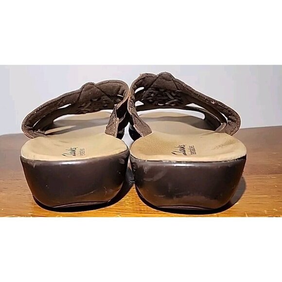 Clarks Bendables Leather Womens Size 8 Brown SlipOn - Picture 15 of 16